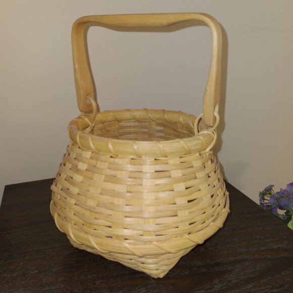 Wooden Handmade Basket, Vintage - Picture 1 of 2